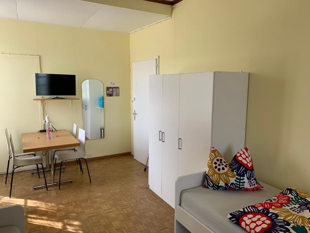 Hotel Schonbrunnen Munchenbuchsee Ngoại thất bức ảnh