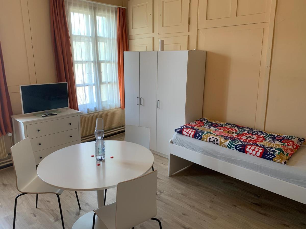 Hotel Schonbrunnen Munchenbuchsee Ngoại thất bức ảnh