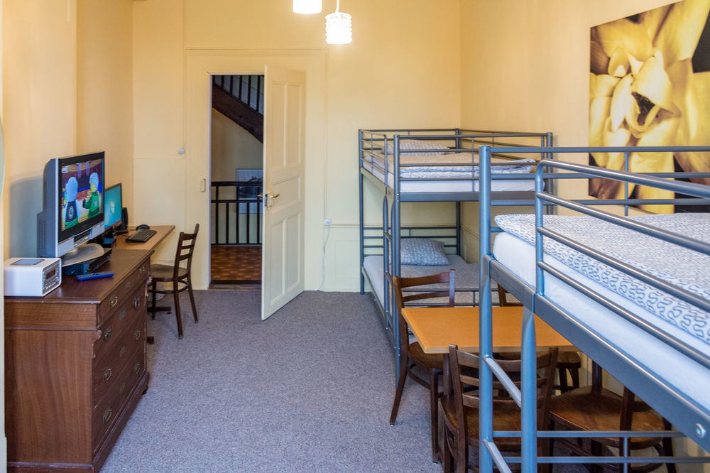 Hotel Schonbrunnen Munchenbuchsee Ngoại thất bức ảnh